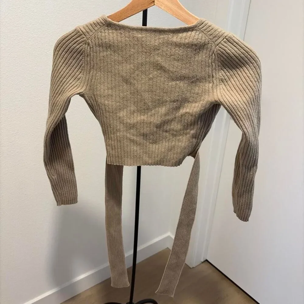 Babaton Aritzia Merino Wool Small Fits XS